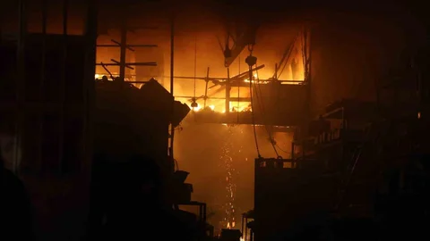 Hatay'da Sanayi Sitesi Yangını