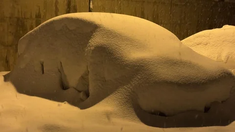 Yüksekova'da Kar Kalınlığı 40 Santimetreyi Aştı