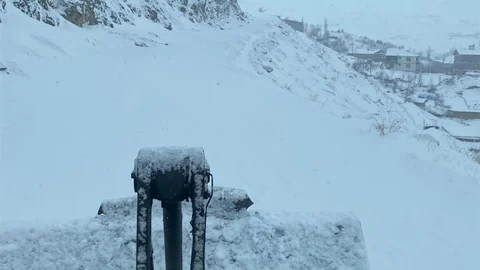 Hakkari'de 96 Köy Yolu Kapandı