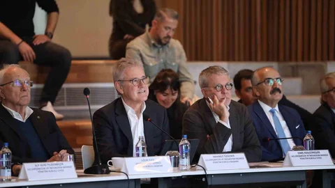 Eğitimciler İzmir'de Buluştu