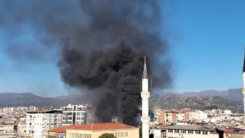 Nazilli'de Eski Kütüphane Yangını