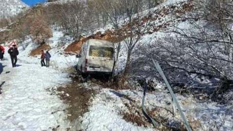 Elazığ'da Taraftarları Taşıyan Minibüs Kazası