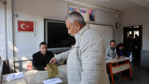 Adana'da Seçim Heyecanı Yaşanıyor