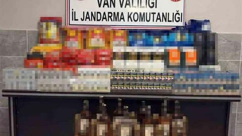 Van'da Kaçak Ürün Ele Geçirildi