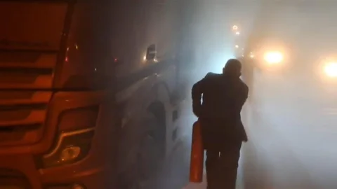 Malatya'da Seyir Halindeki Tır Yangın Çıkardı