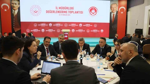 Eskişehir'de Aile ve Sosyal Hizmetler Toplantısı