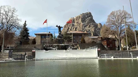 Afyonkarahisar'da Hava Sıcaklıkları Düşüyor