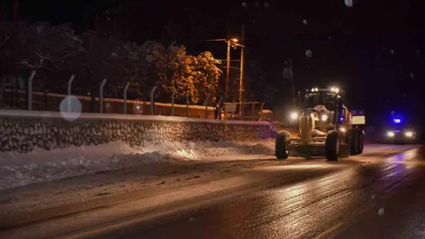 Bursa'da Karla Mücadele Çalışmaları Tamamlandı