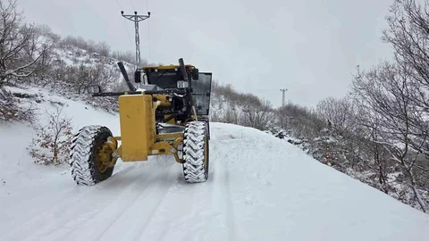 Elazığ'da 96 Köy Yolu Yeniden Açıldı