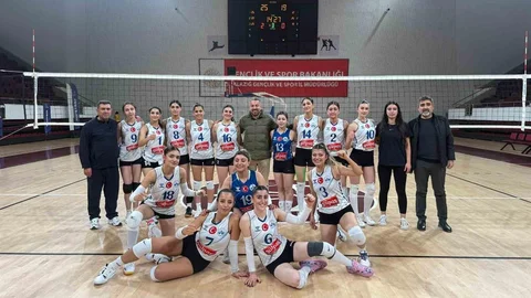 Elazığ Belediyespor Kadın Voleybol Takımı Başarılarına Devam Ediyor
