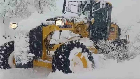 Devrek'te 45 Köy Yolu Kapandı