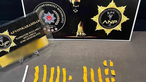 Uyuşturucu Peçeteyle Yakalanan İki Kişi Gözaltında