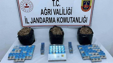 Ağrı’da Kaçak Sigara ve Safran Tohumu Yakalandı
