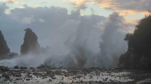Karadeniz'de Tsunami Görüntüleri