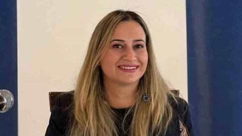 Dijital Baş Ağrısına Dikkat Edin