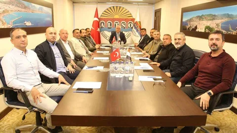 Başkan Erdem’in Alanya’ya Yatırım Çağrısı
