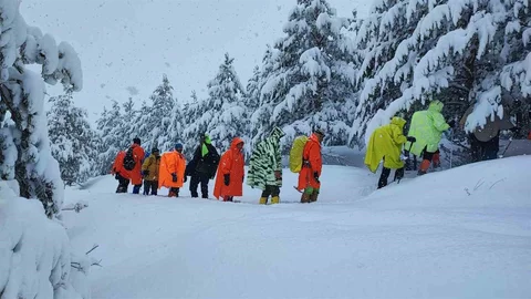 Van'da Yol Kapandı, Rota Değişti