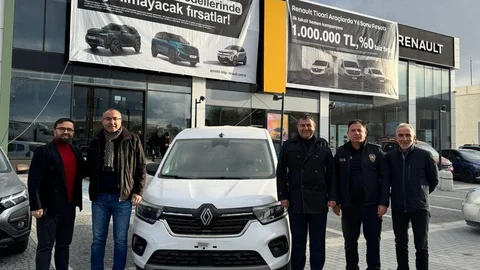 Gediz'de Emniyete Araç Desteği