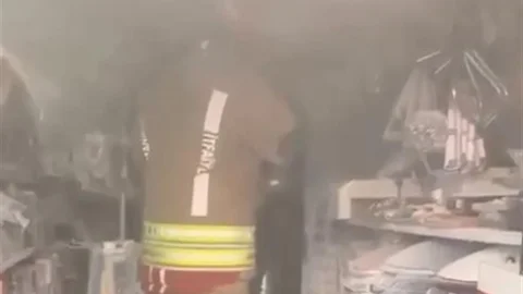 Motosiklet Tamirhanesinde Yangın Kontrol Altına Alındı