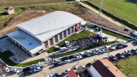 Tekirdağ’da Modern Spor Salonu Açıldı