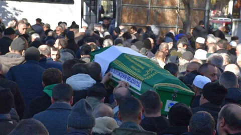 Mekke'de Otobüs Kazasında Hayatını Kaybeden Umreci Sakarya'da Defnedildi