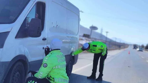 Kahramanmaraş’ta Kış Lastiği Denetimleri Başladı