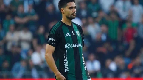 Tarkan Serbest Kocaelispor'a Veda Etti
