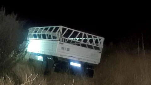 Kamyonet Şarampole Devrildi, 1 Yaralı Var