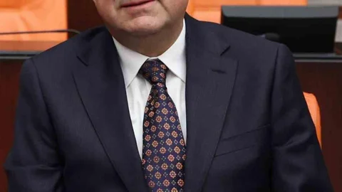 Çanakkale'de Ayhan Gider'in Yeni Yıl Mesajı