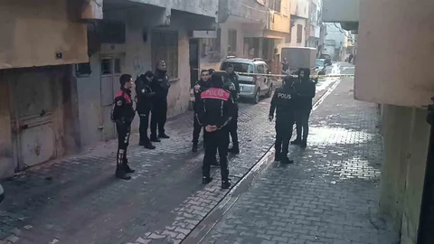 Kadının Elektrikli Sobaya Su ile Müdahale Ederek Ölümü