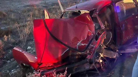 Tır ile Otomobil Çarpışması: 1 Yaralı Konya'da