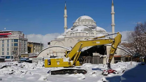 Van'da Mısır Çarşısı Yenileniyor