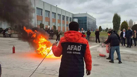 Eskişehir'de Seramik Fabrikasında Yangın Tatbikatı