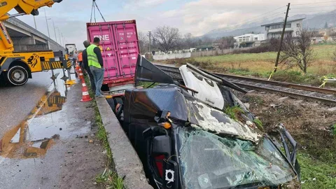 Genç Sürücünün Hayatı Kaza ile Son Buldu