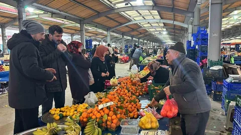Sındırgı’da Komşuluk Dayanışması Başlatıldı