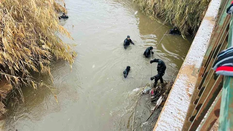 Şanlıurfa'da Kayıp Sürücü İçin Arama Çalışmaları