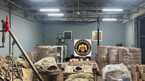 Bursa'da Sahte Kahve Operasyonu Yapıldı