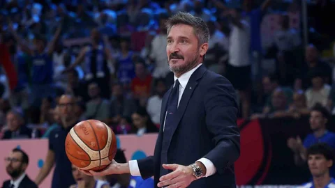 Galatasaray'da Pozzecco Dönemi Başlıyor