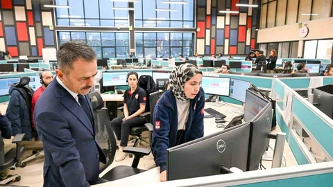 Kocaeli’de Yılbaşı Hazırlıkları Tamamlandı