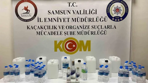 Samsun'da Yılbaşı Öncesi Sahte Alkollü İçecek Ele Geçirildi