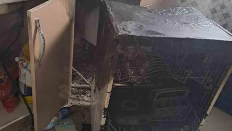 Aydın'da Bulaşık Makinesi Yangını