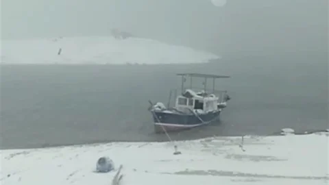 Yoğun Kar ve Sis Balıkçıları Etkiledi