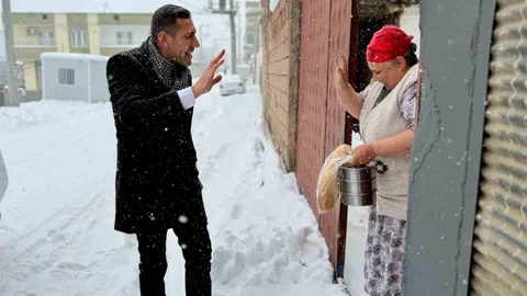 Çınar Kaymakamlığından Örnek Yardım Faaliyeti
