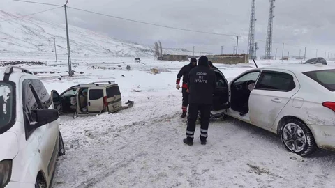 Iğdır-Doğubayazıt Yolunda Zincirleme Kaza