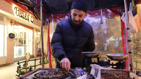 Eskişehir'de Kestane Satışı Devam Ediyor