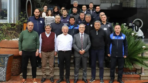 Başkan Tetik'ten Çalışanlarına Yeni Yıl Ziyareti