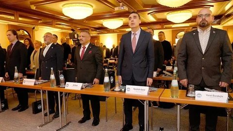 Avrupalı Türkler İçin Bakanlık Çağrısı