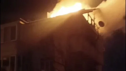 Düzce'de 3 Katlı Bina Yangını