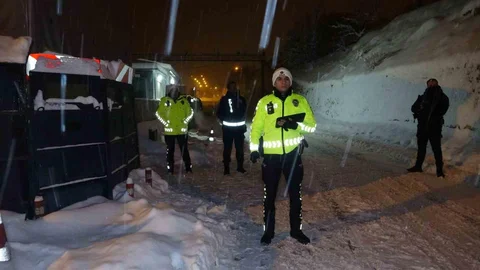 Tunceli'de Yılbaşı Güvenliği Sağlanıyor