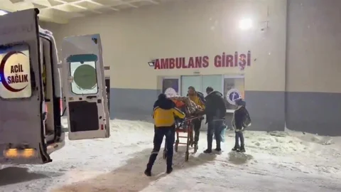 Bitlis’te 89 Yaşındaki Hasta İçin Seferberlik